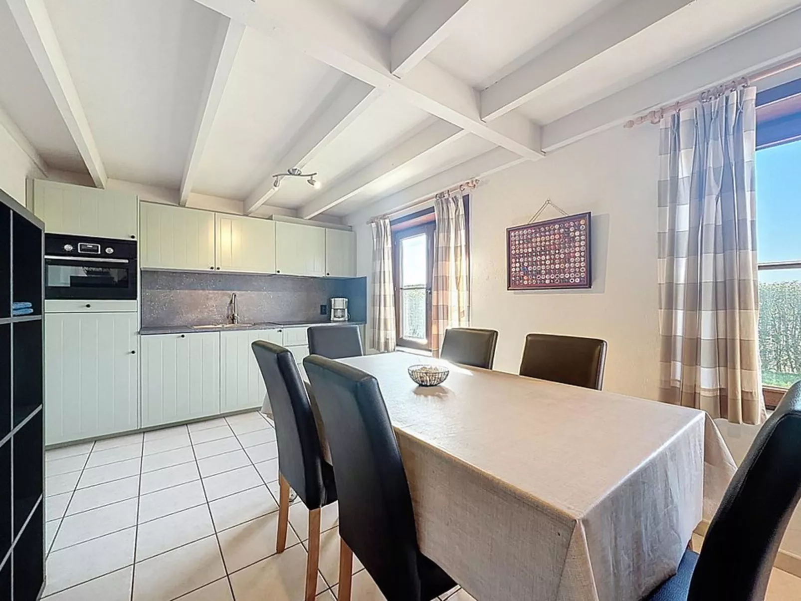 Fabiola with parking & garden