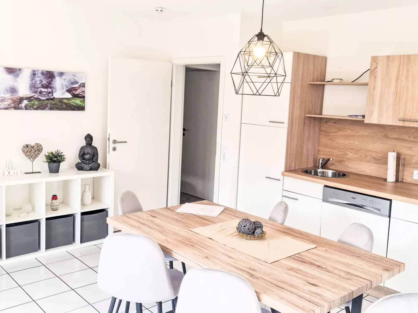 Schwesterchen - Binnen