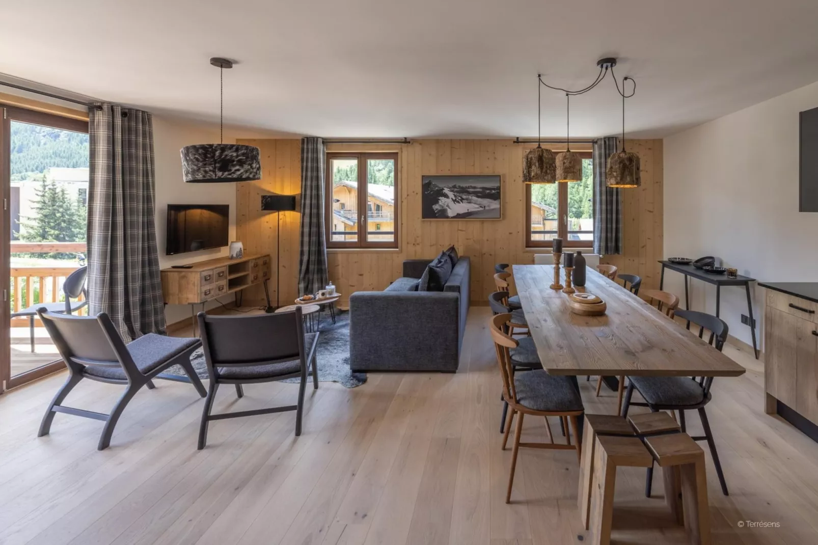 SERRE CHEVALIER Le Cristal Lodge-A40P - Eetkamer