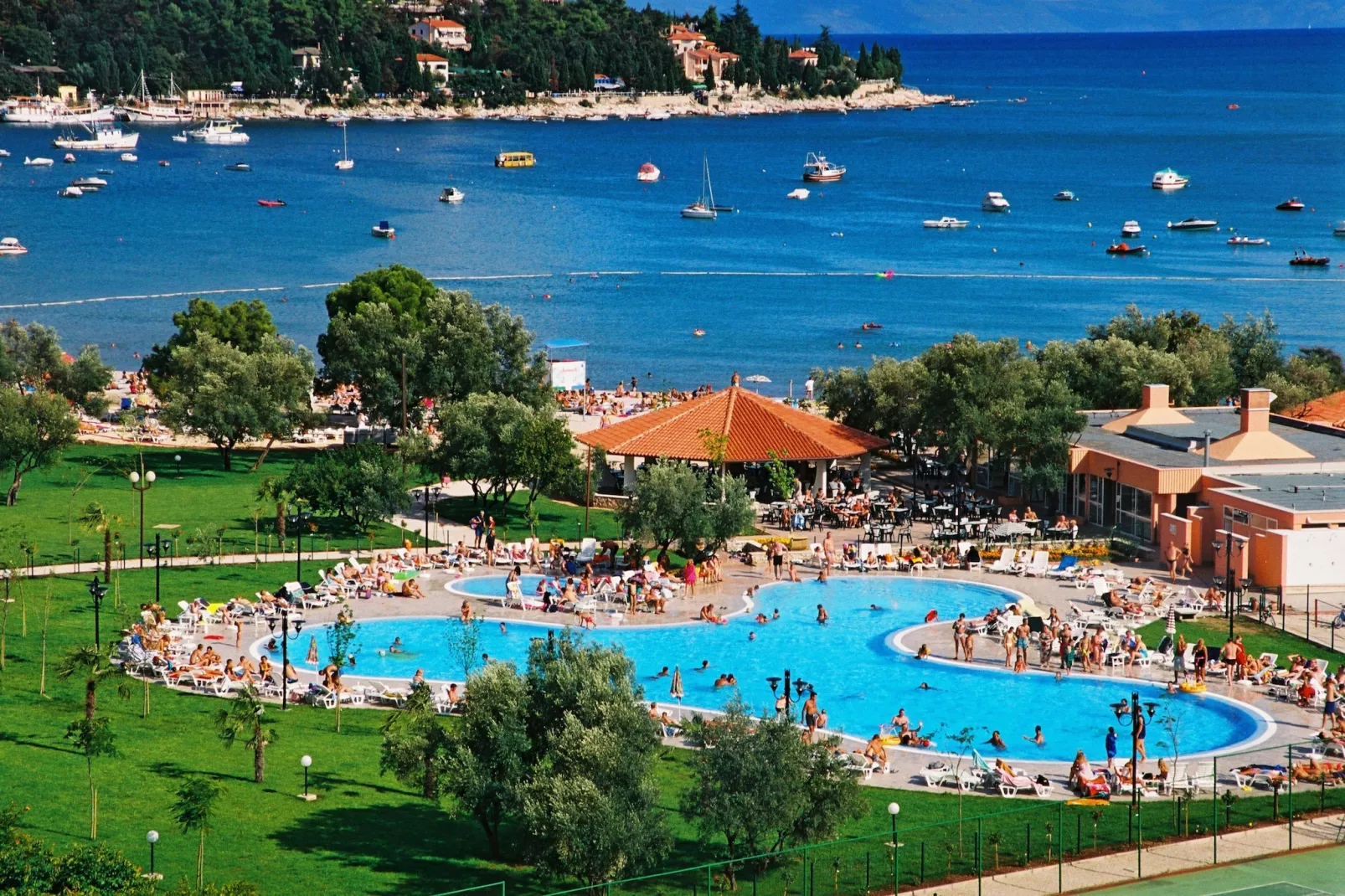 Camping Oliva / PREMIUM mobile home 4 persons PRE4 - Zwembad