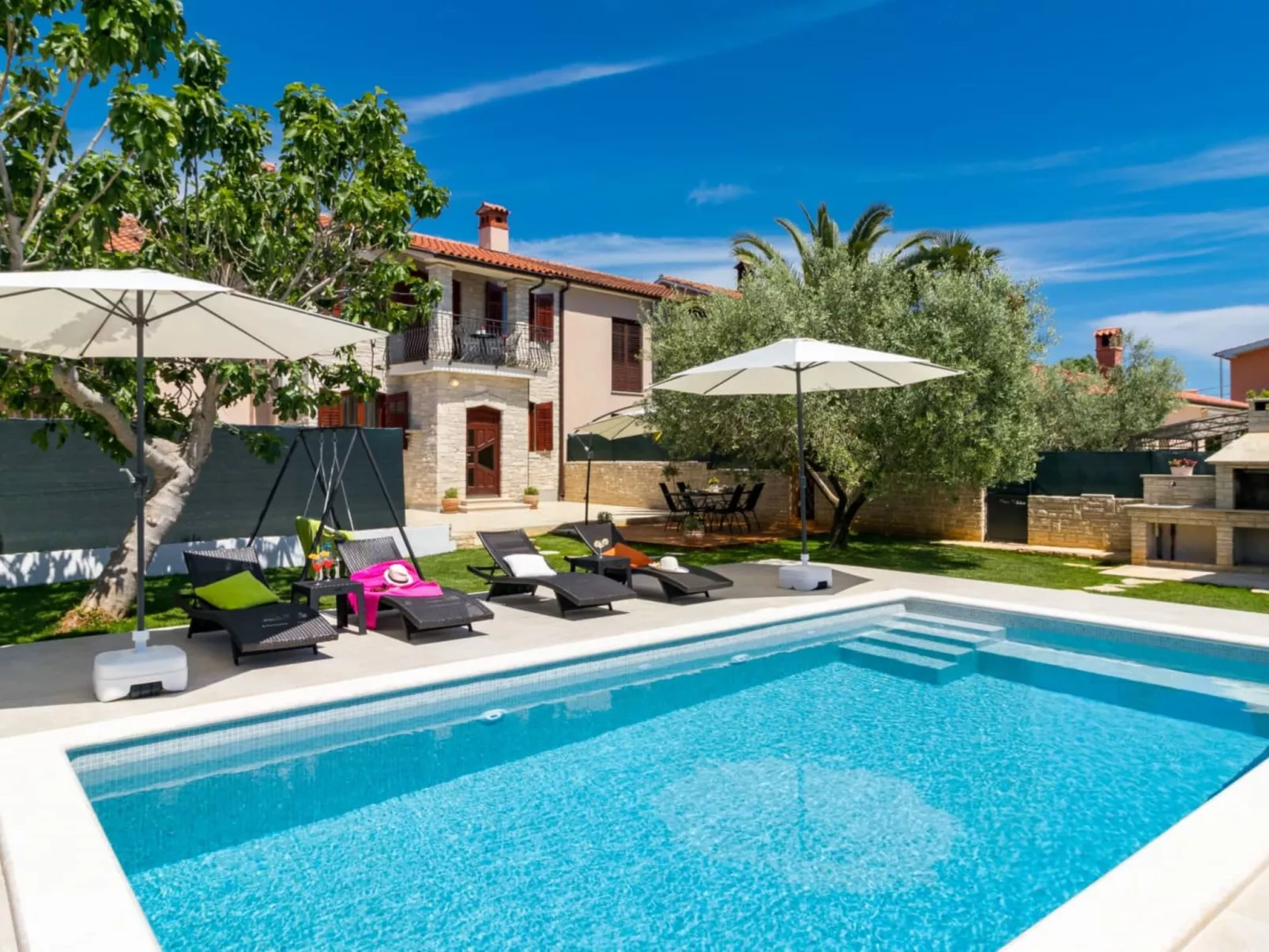 Villa Pietra - Buiten