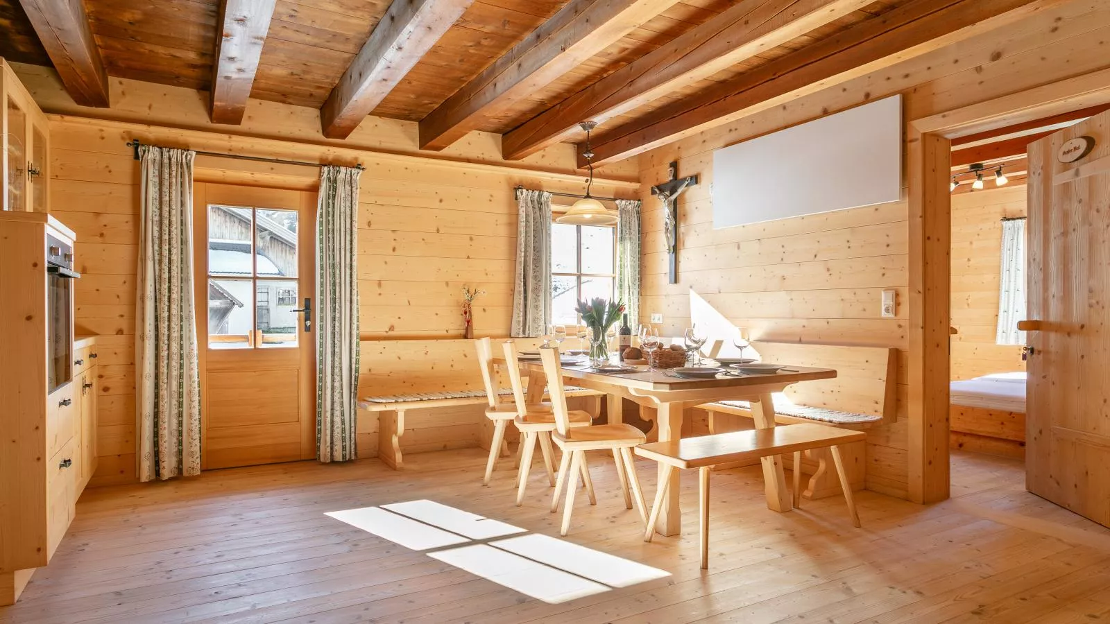 Schönangeralm Skihütte - Eetkamer