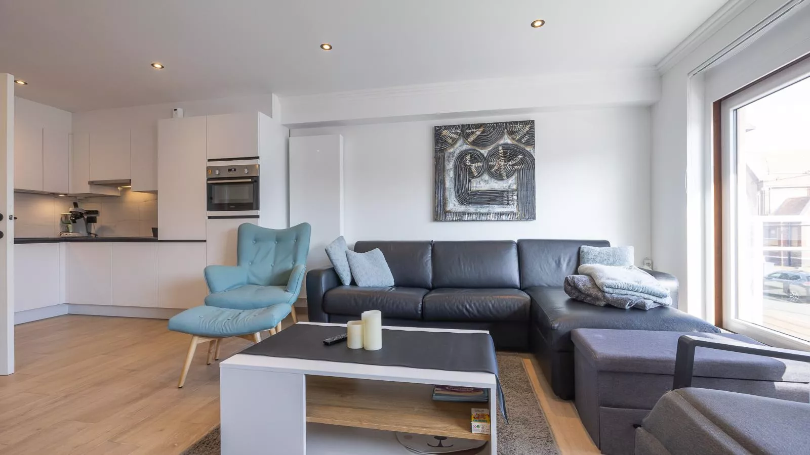 Royal - 0101 - Woonkamer