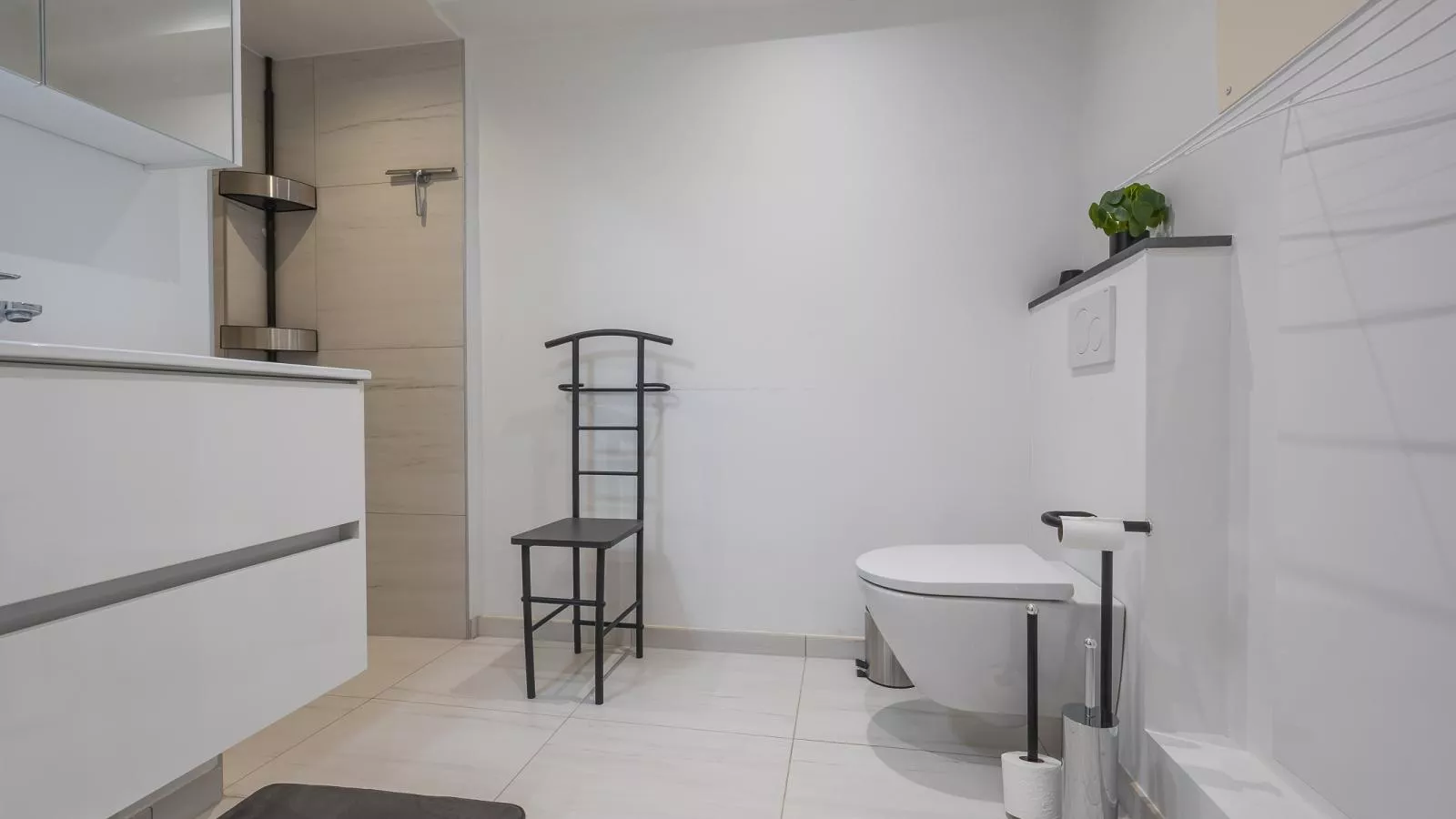 Royal - 0101 - Badkamer