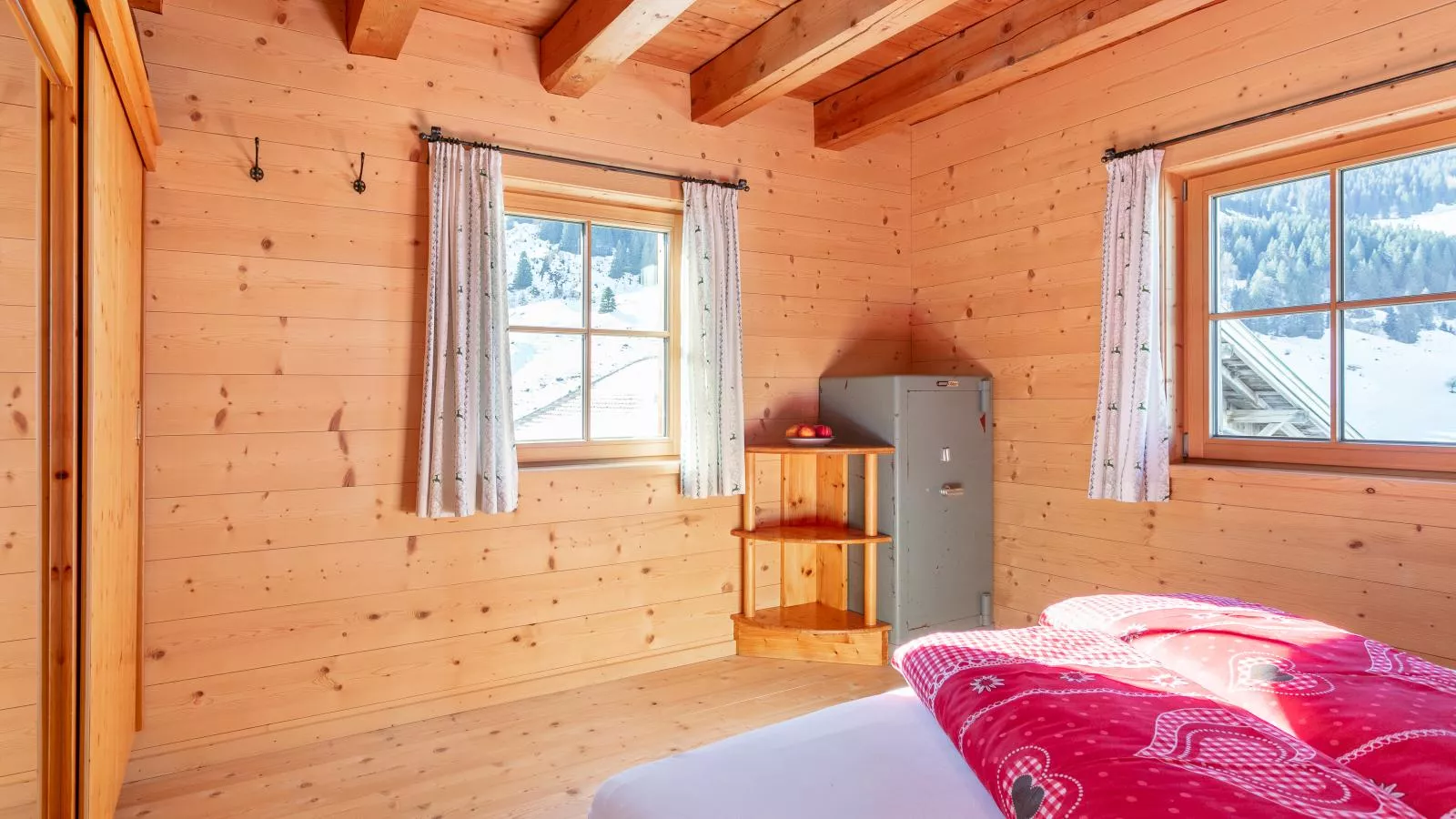 Schönangeralm Skihütte - Slaapkamer