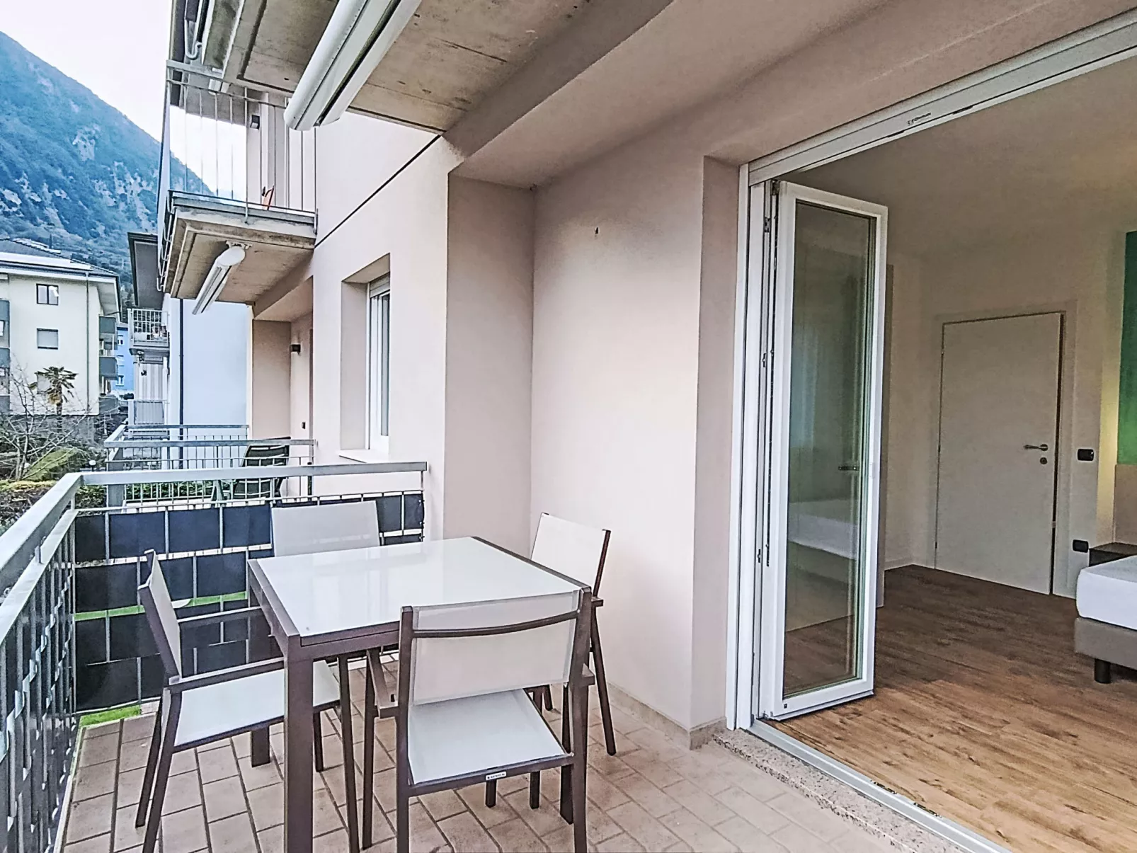 Garda Horizon - Binnen