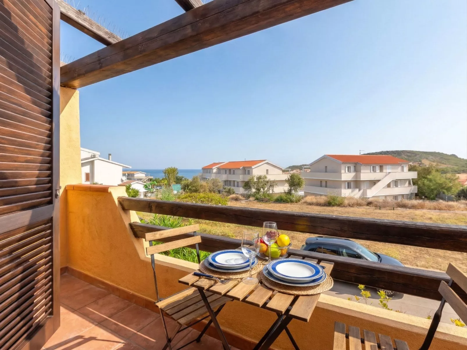 Angela House - Buiten