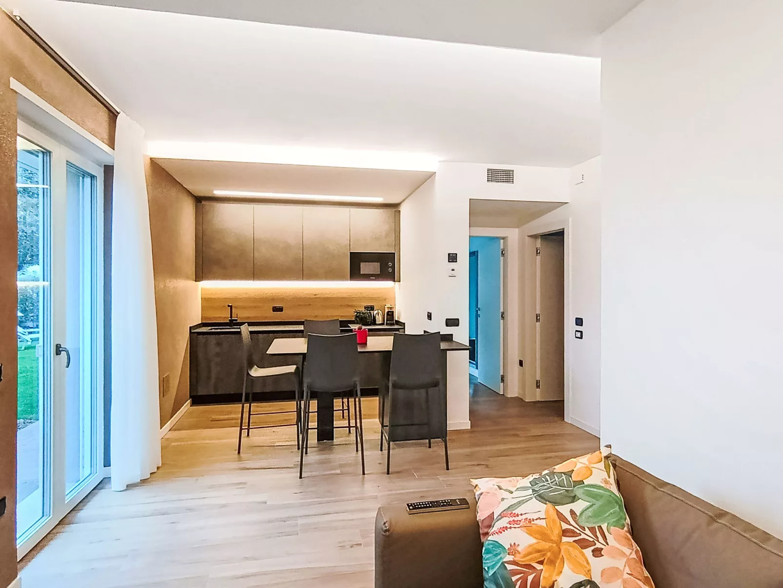 Garda Oasis and Horizon - Binnen