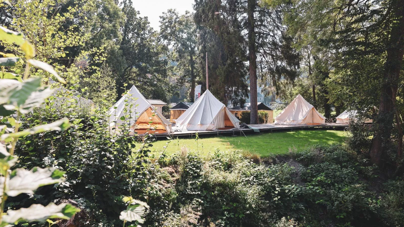 La Tour Dieupart-Tuinen zomer