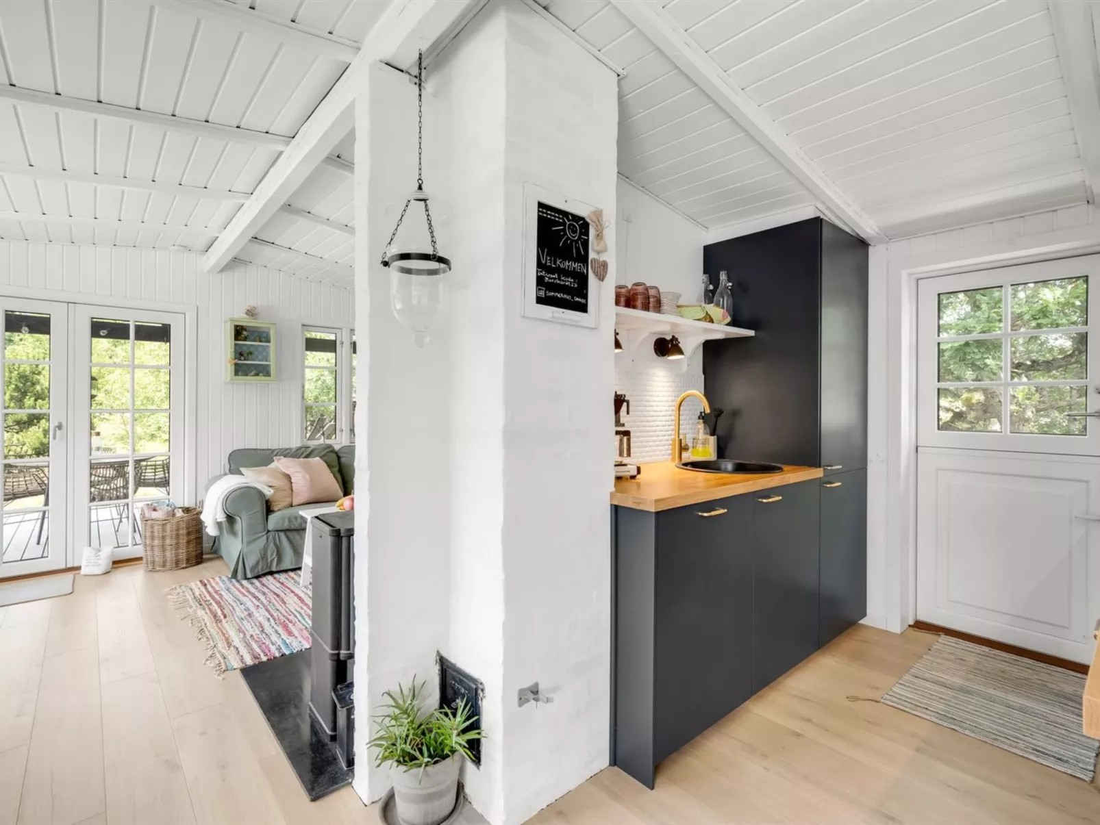 "Suoma" - 800m from the sea - Binnen