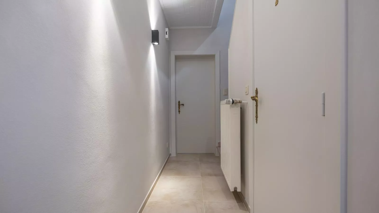 Maison Edith  - + box - Binnen