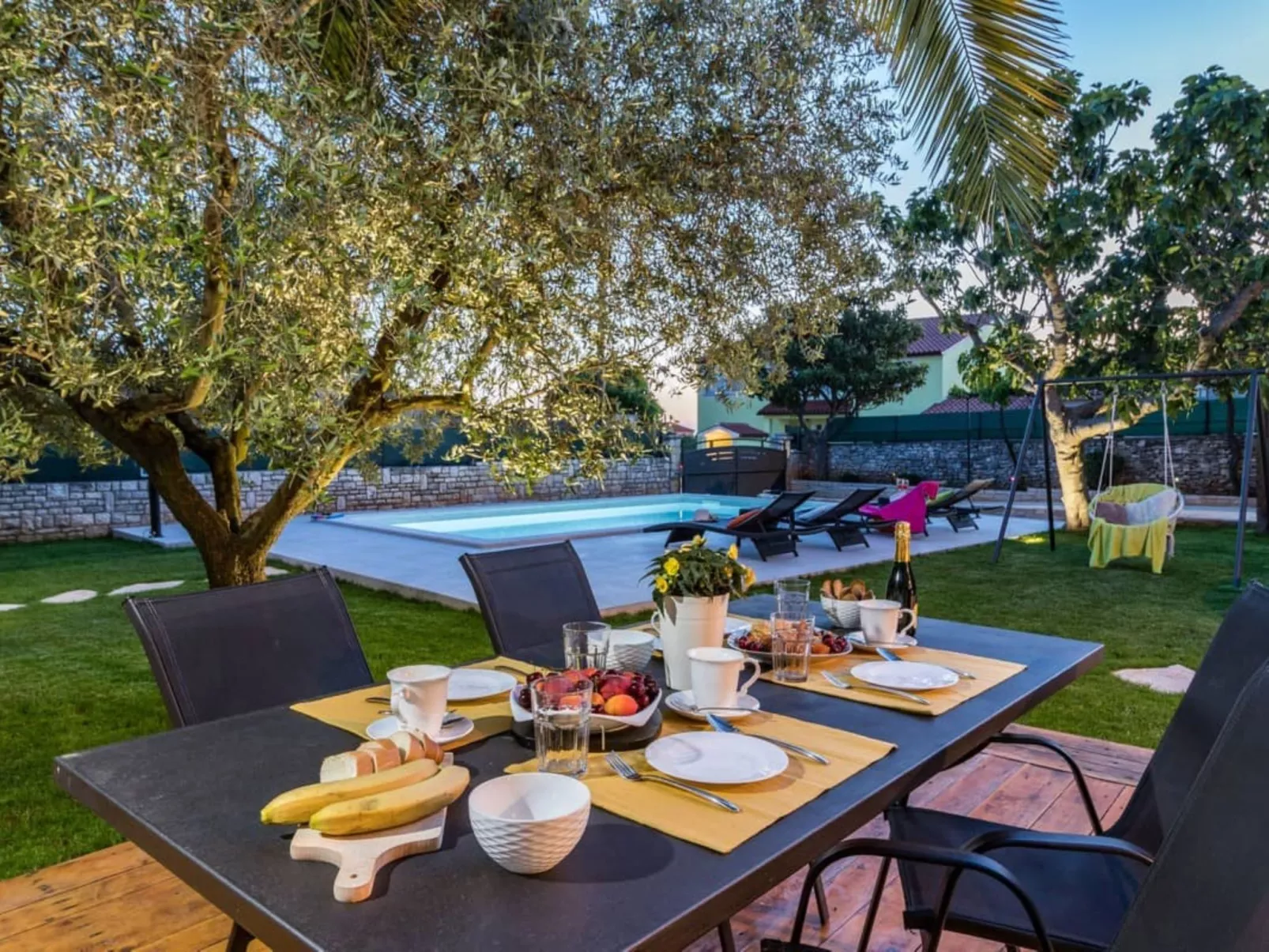 Villa Pietra - Buiten