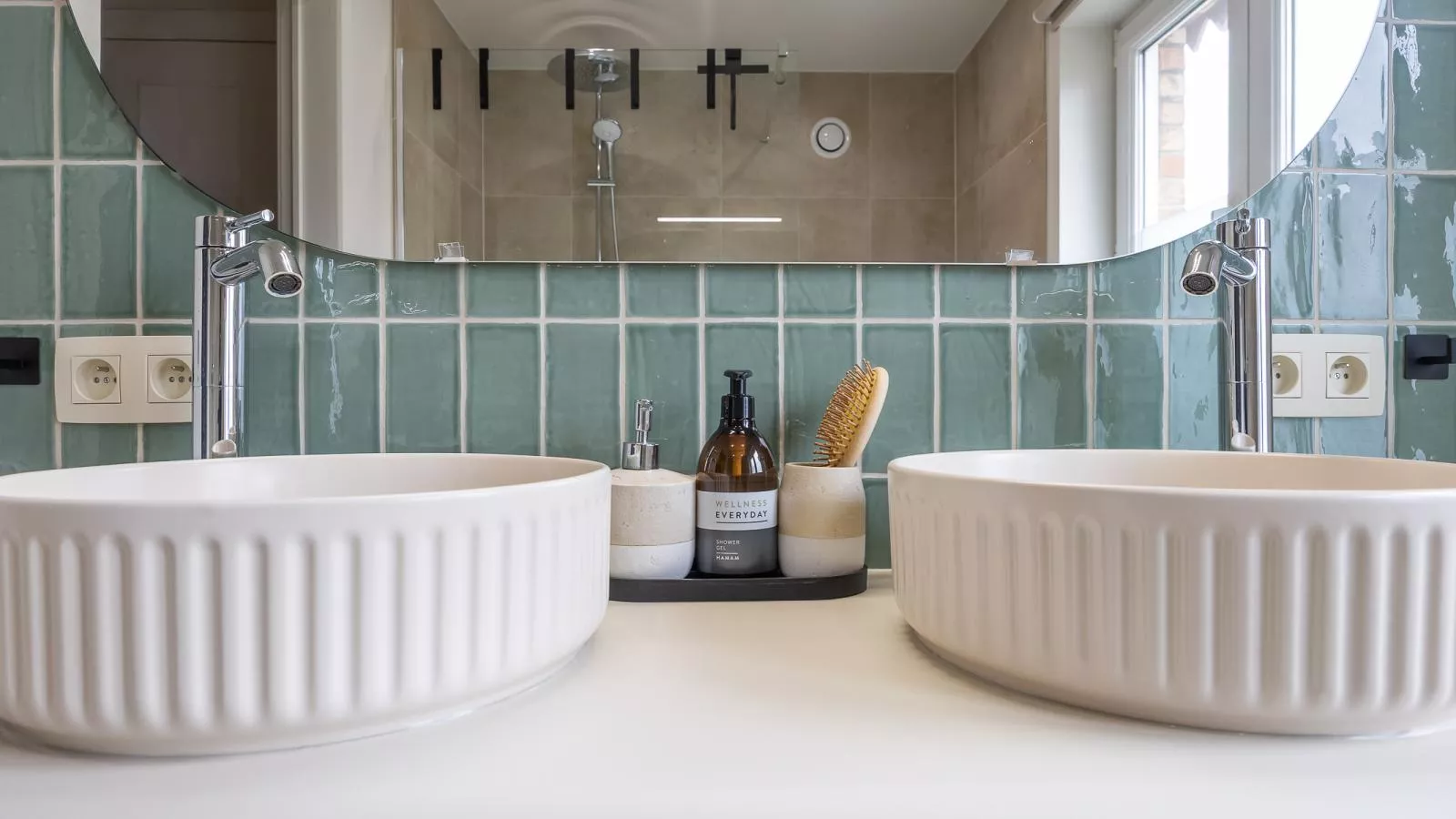 Maison Edith  - + box - Badkamer