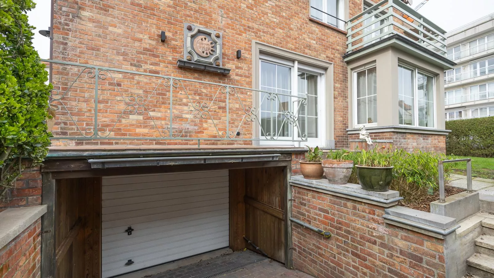 Maison Edith  - + box - Buitenlucht