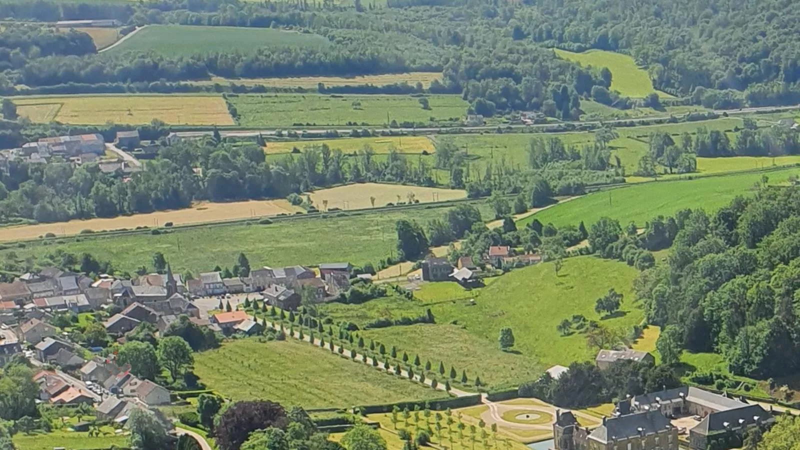 Gite du Bois-Gebieden zomer 1km