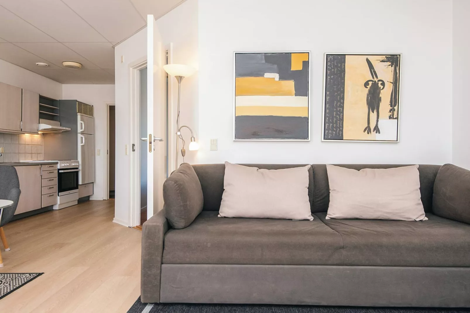 2 towerroom w/seaview - Binnen