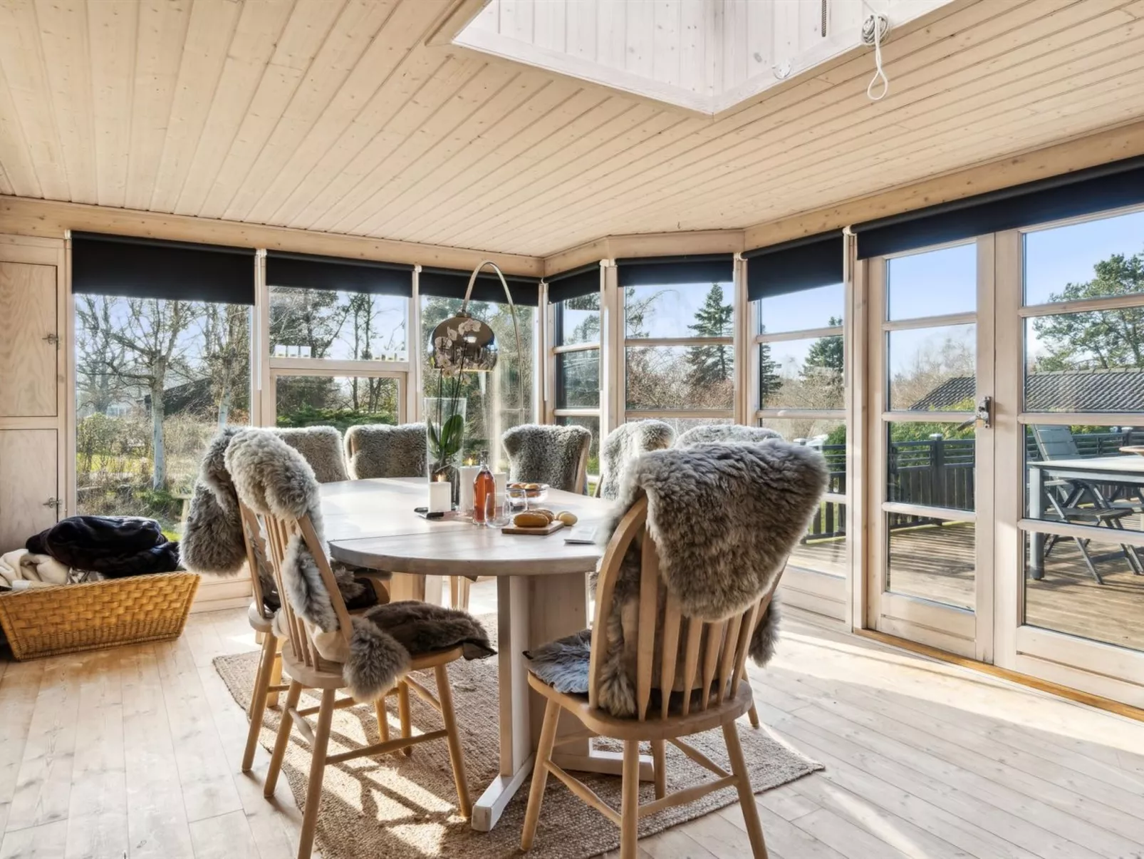 "Arlina" - 750m from the sea - Binnen