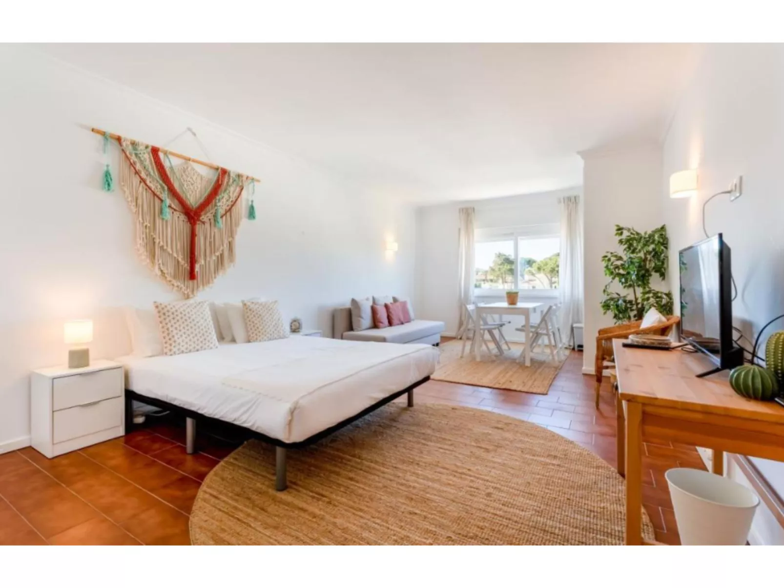 Studio 54 - Sunny Way - Binnen