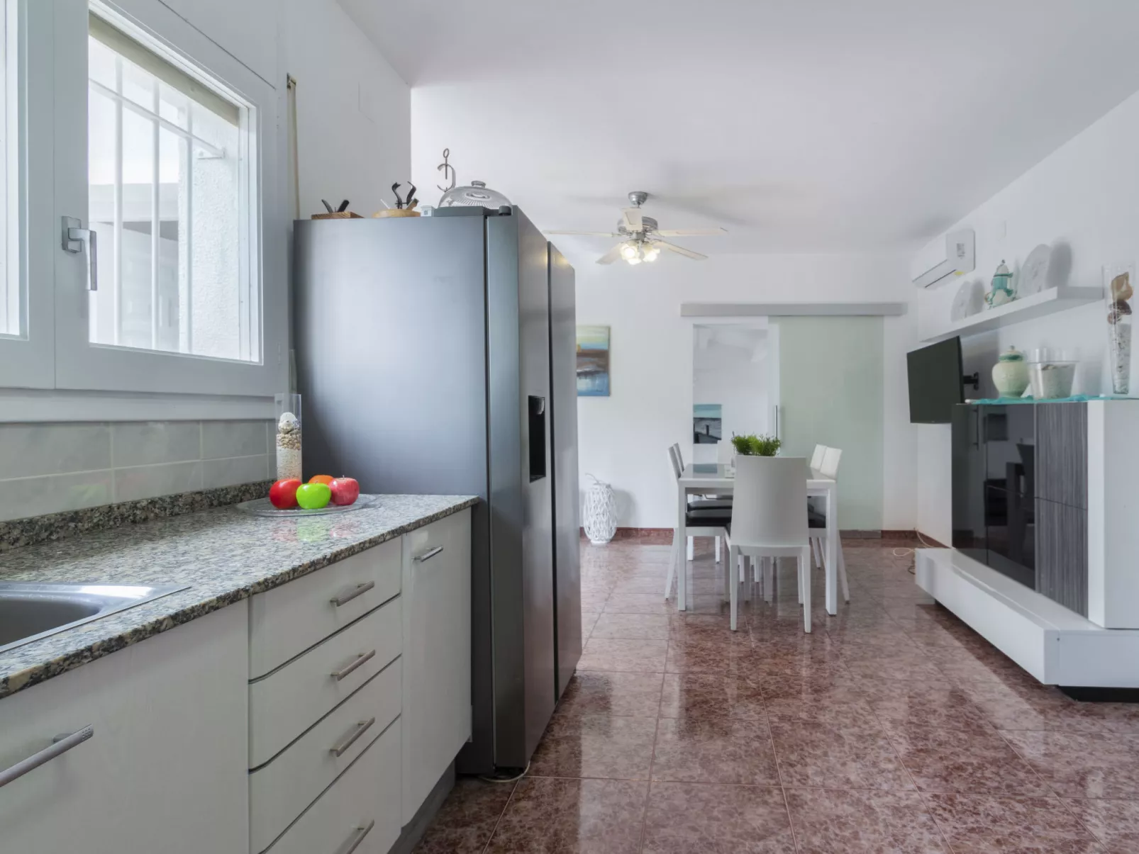 Estrella II - Binnen