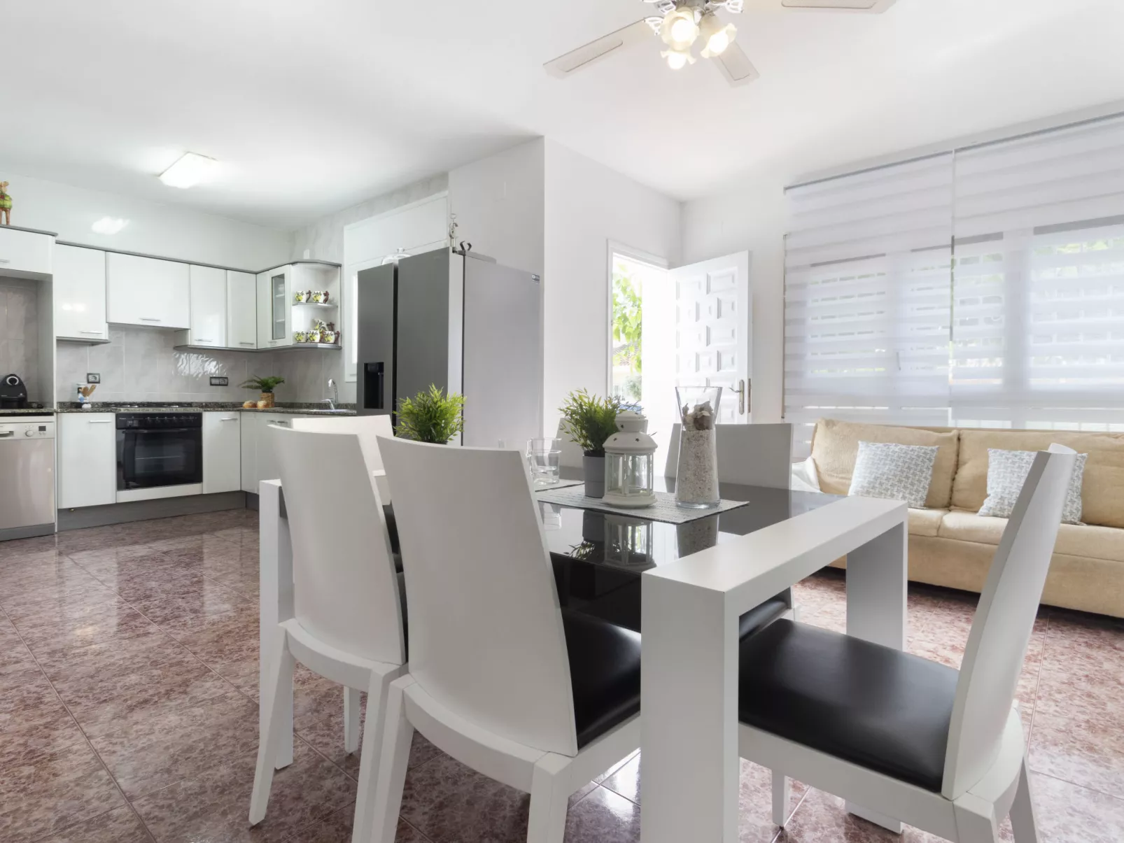 Estrella II - Binnen