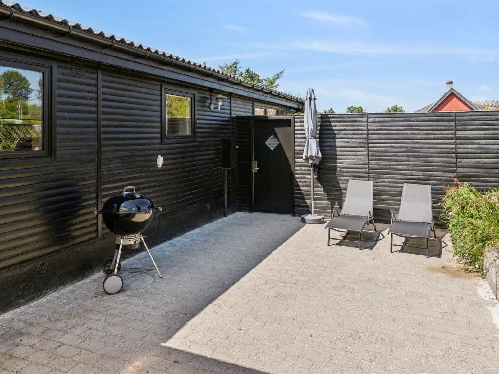 "Arlina" - 750m from the sea - Buiten