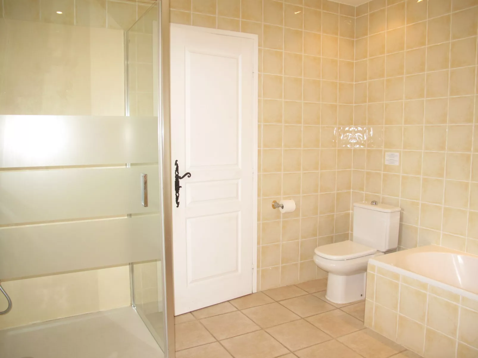 Les Piboules - Binnen