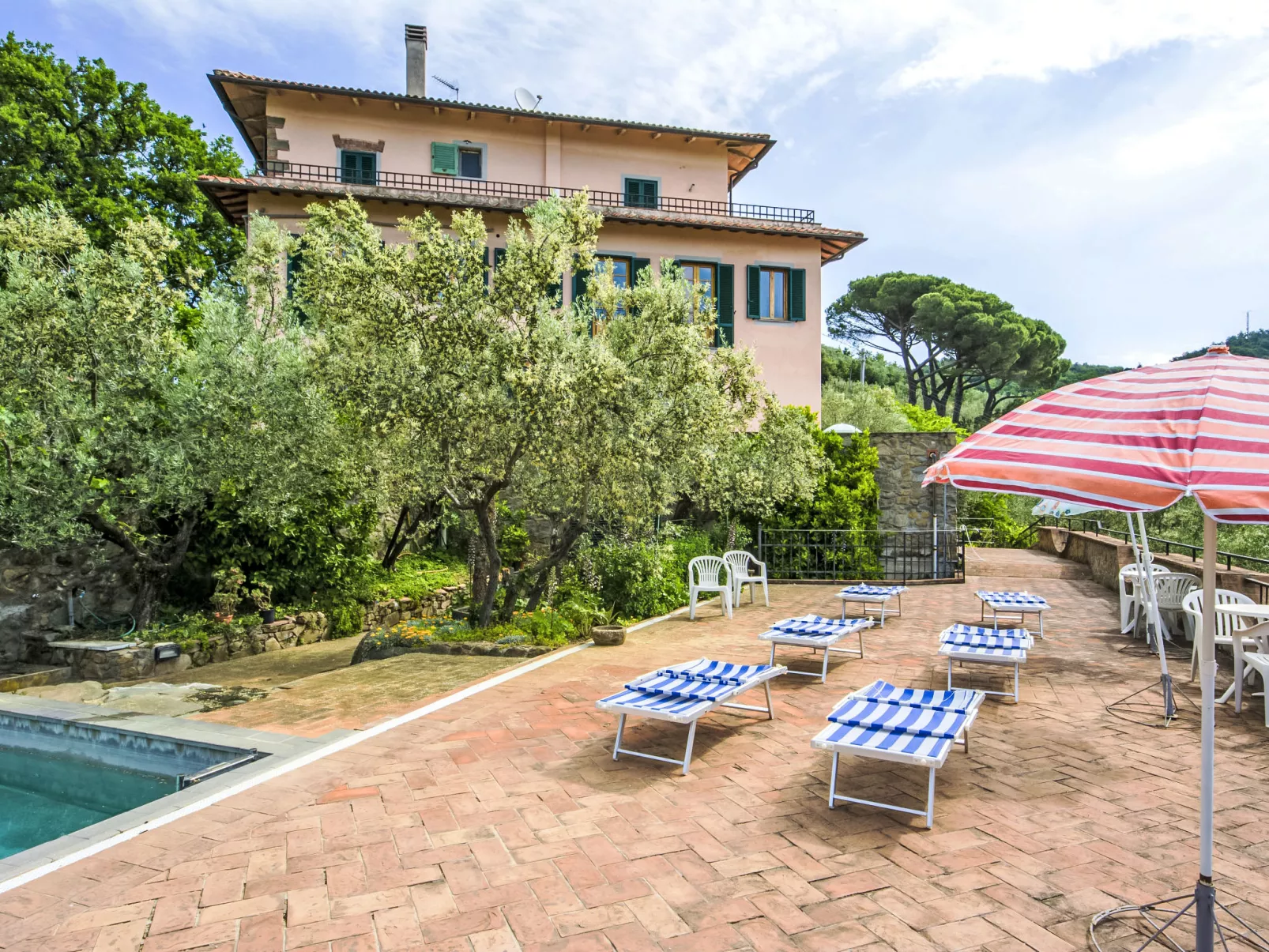 Villa Morosi - Buiten