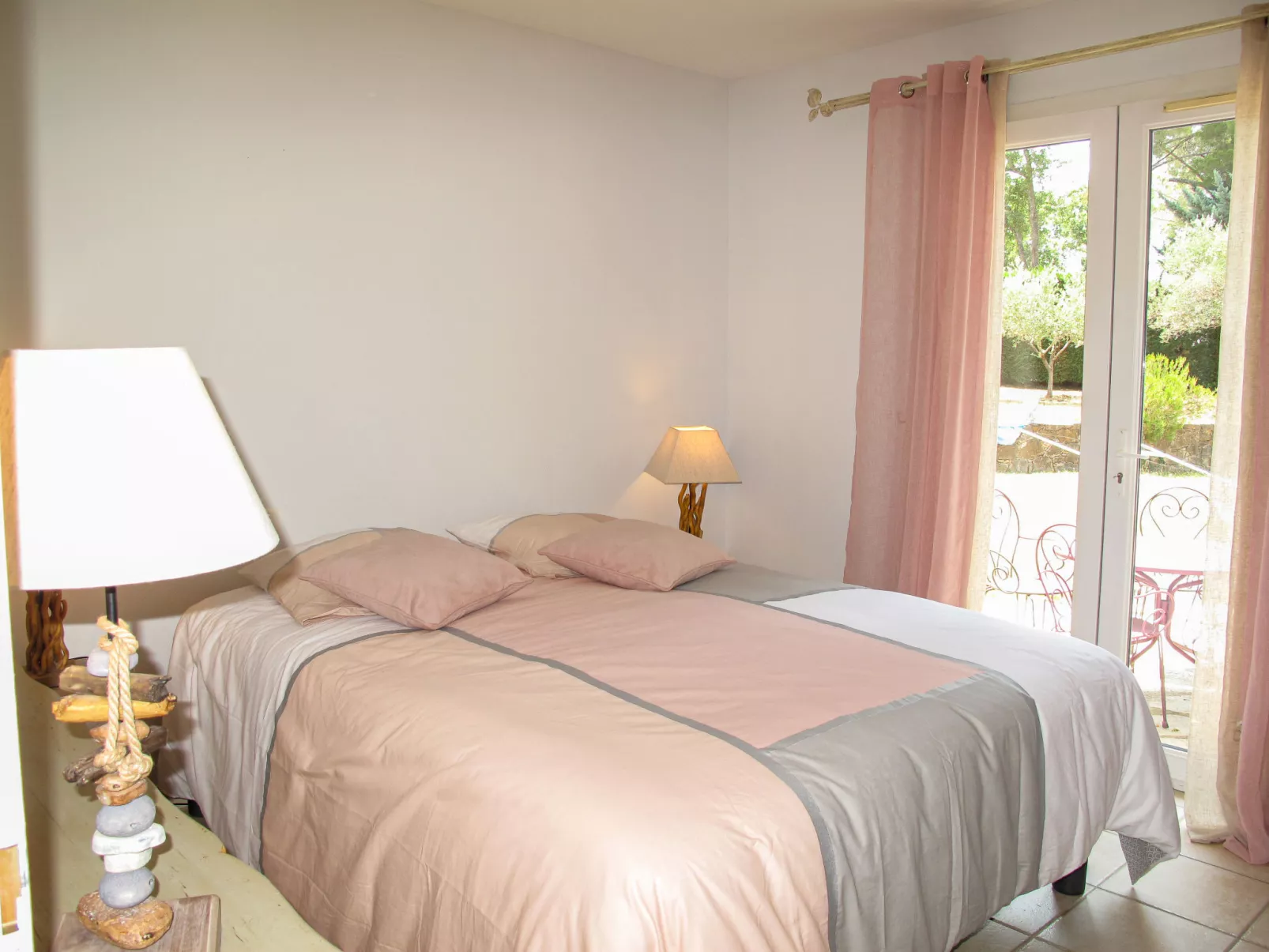 Les Piboules - Binnen