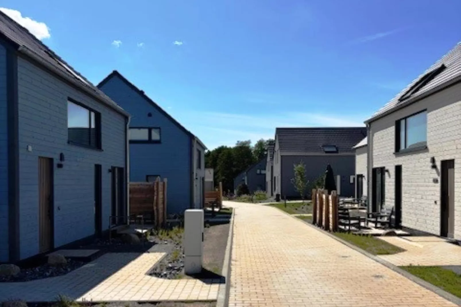 Rügen Resørt Sagard - XXL 2 Doppelhäuser - Uitzicht zomer