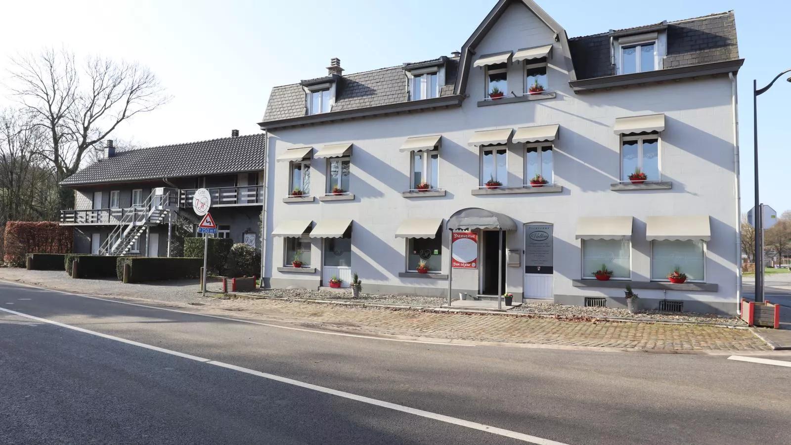 Le Grand Vallon - Buitenkant zomer