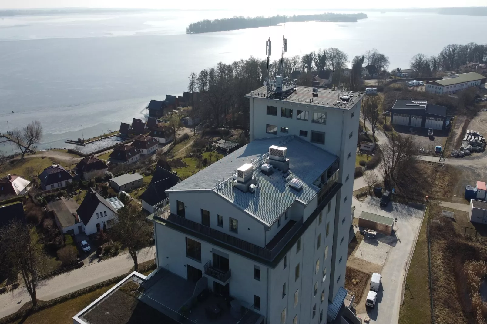 Kornloft - Panorama Lake View 9 - Buitenkant zomer