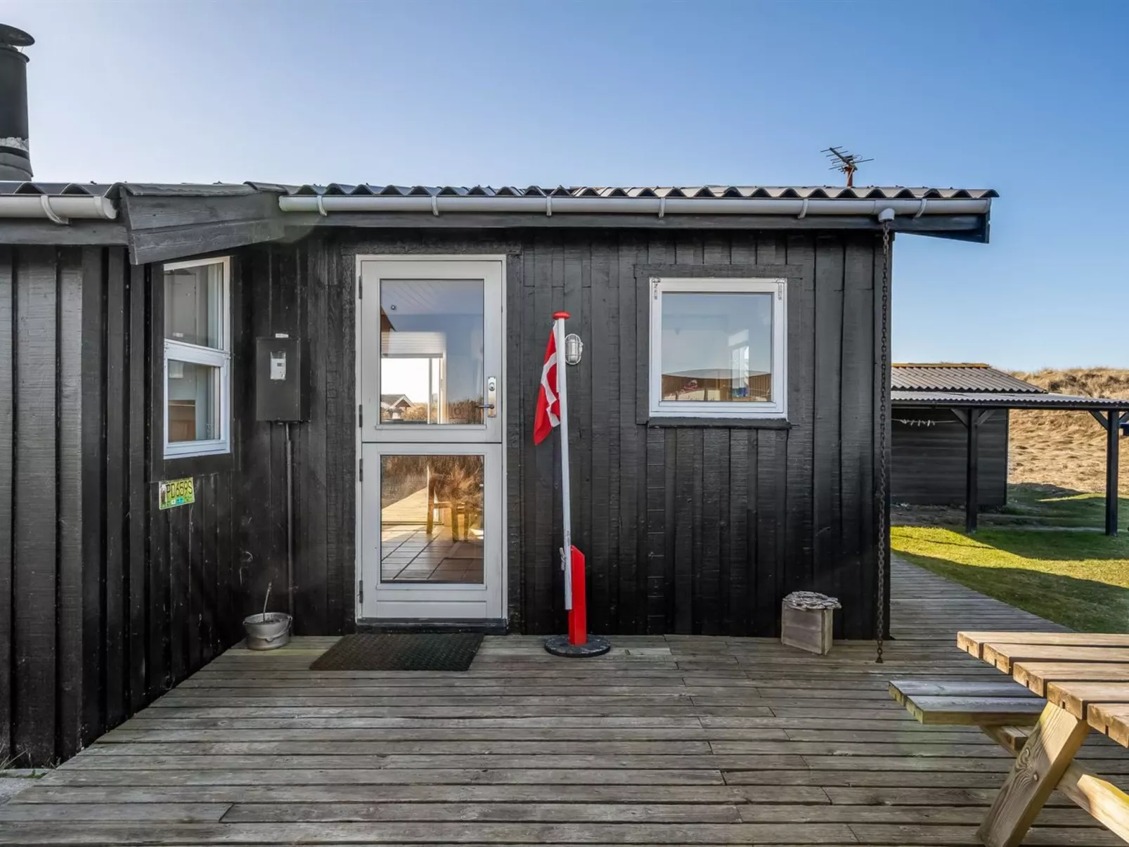 "Valpuri" - 150m from the sea - Buiten