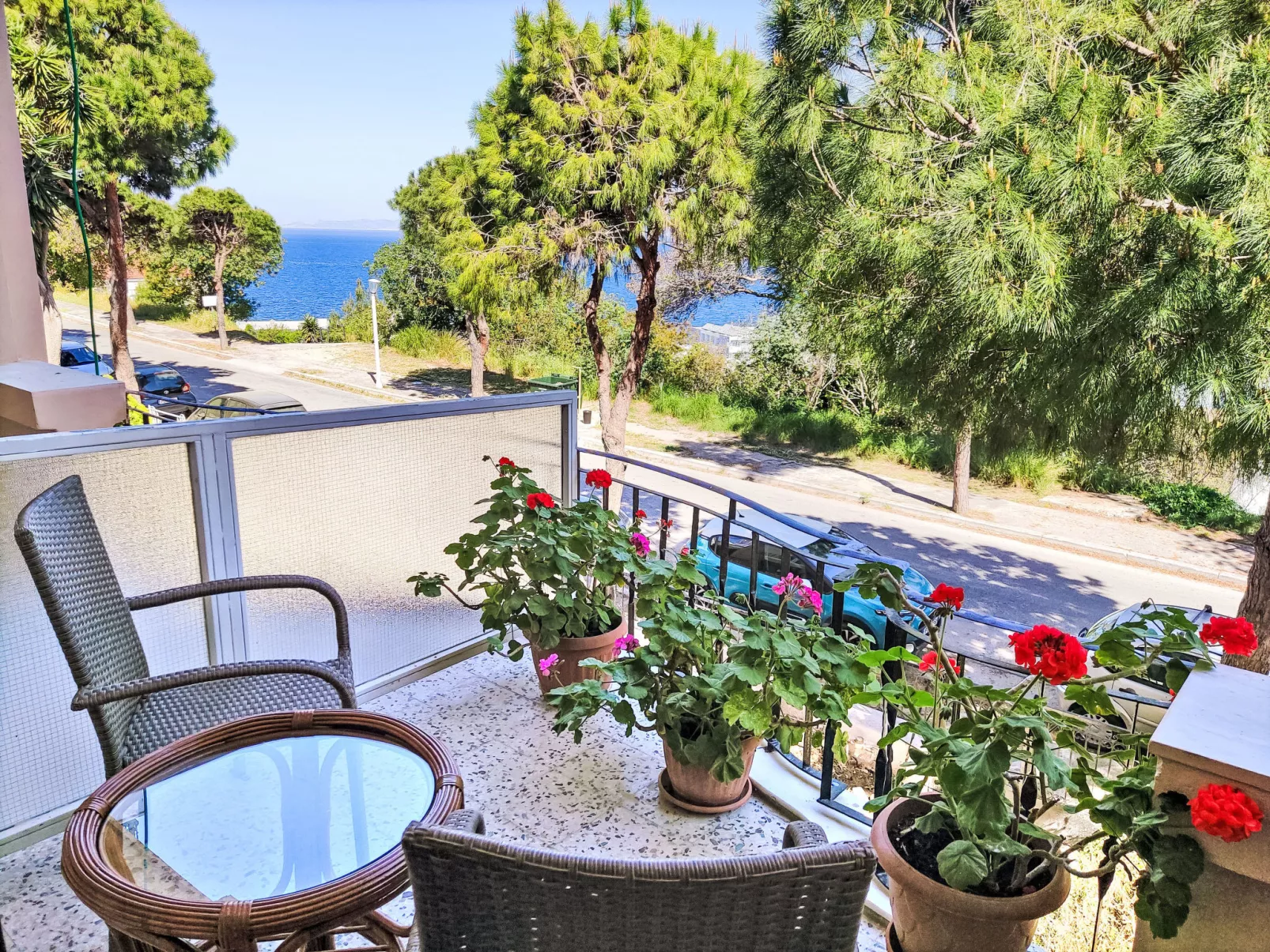 Wohnung mit Meerblick und großer Terrasse - Buiten