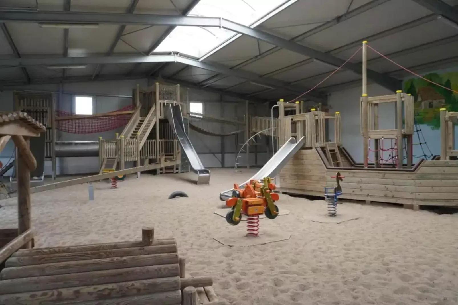 Feriendorf an der Ostsee - Typ 1 30 qm 2 Erw  2 Kinder - Parkfaciliteiten