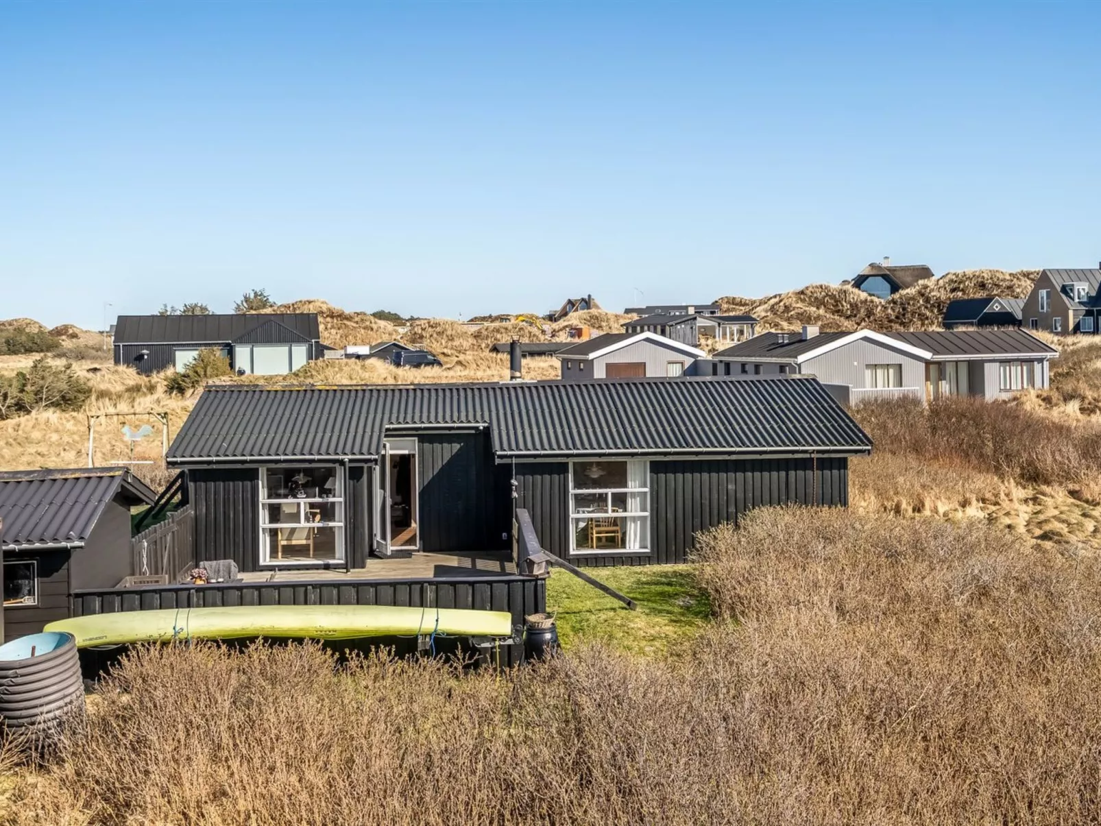 "Valpuri" - 150m from the sea - Buiten