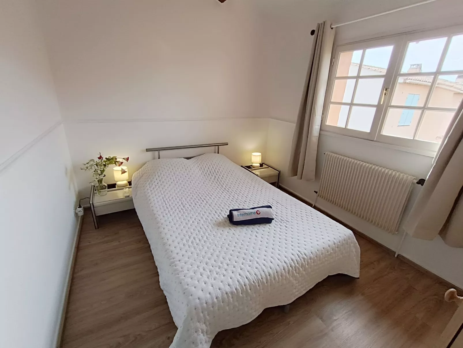 Les Troenes - Binnen