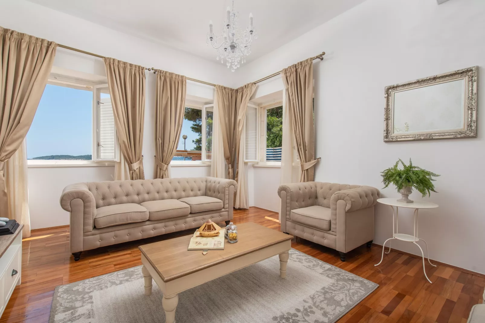 Villa AdriaStone - Woonkamer