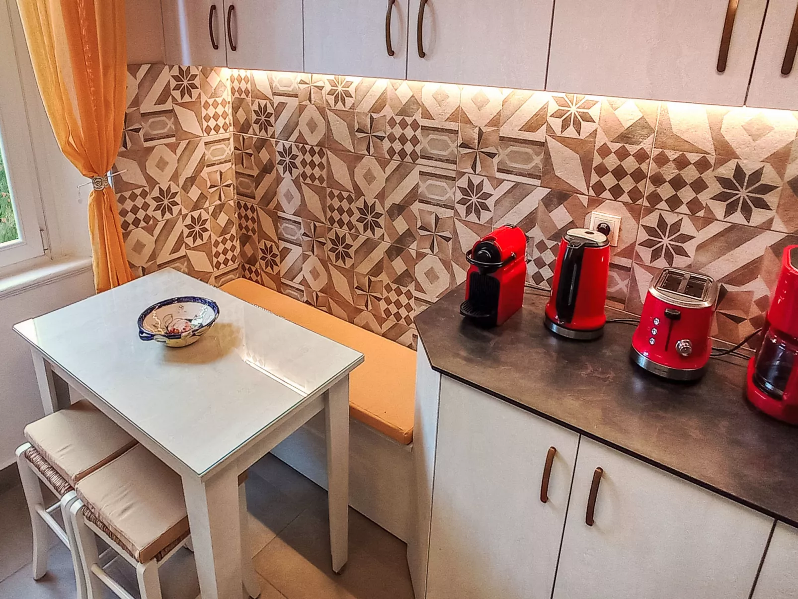 Wohnung mit Meerblick und großer Terrasse - Binnen