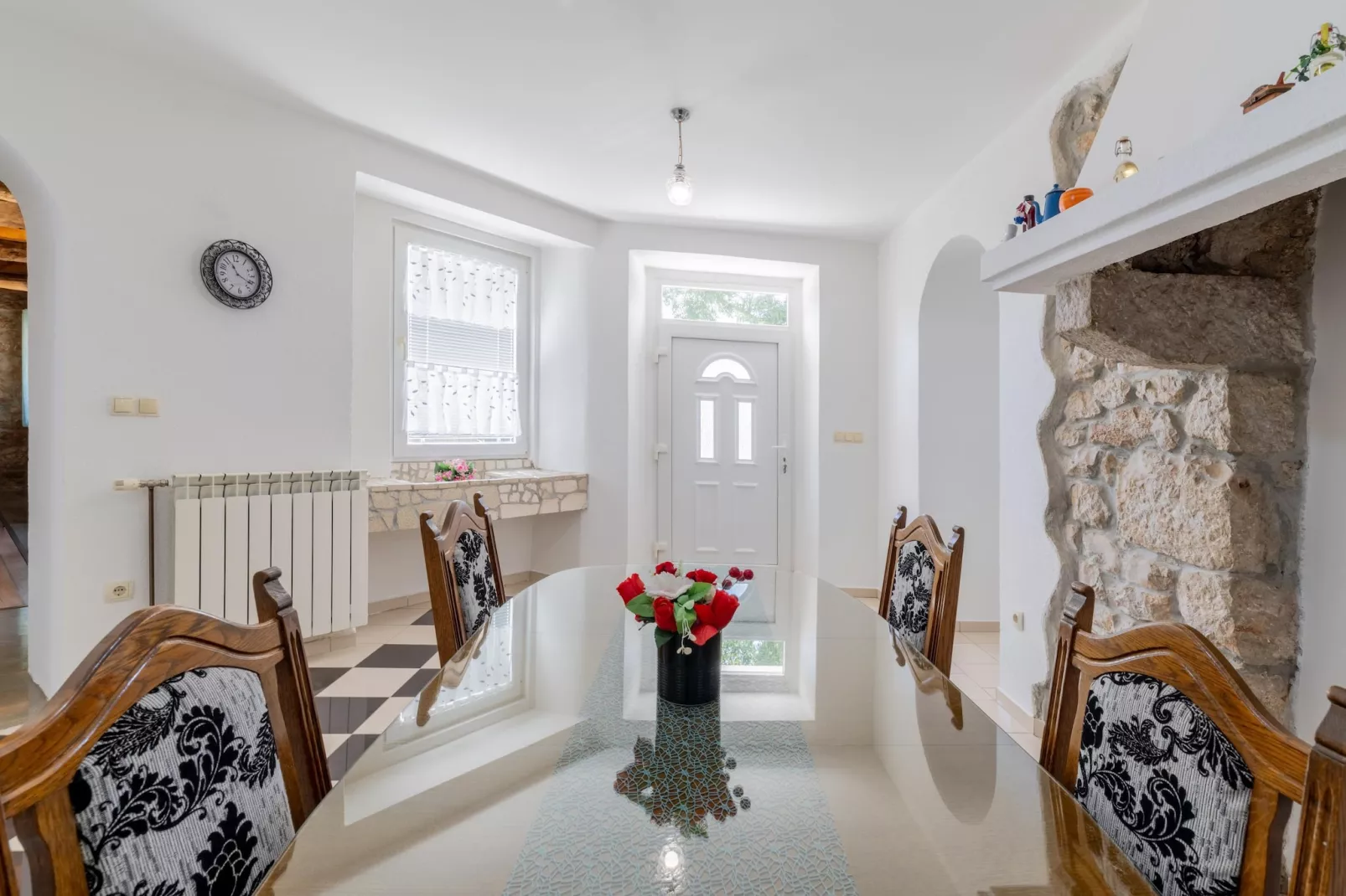 Villa Lavandis - Eetkamer