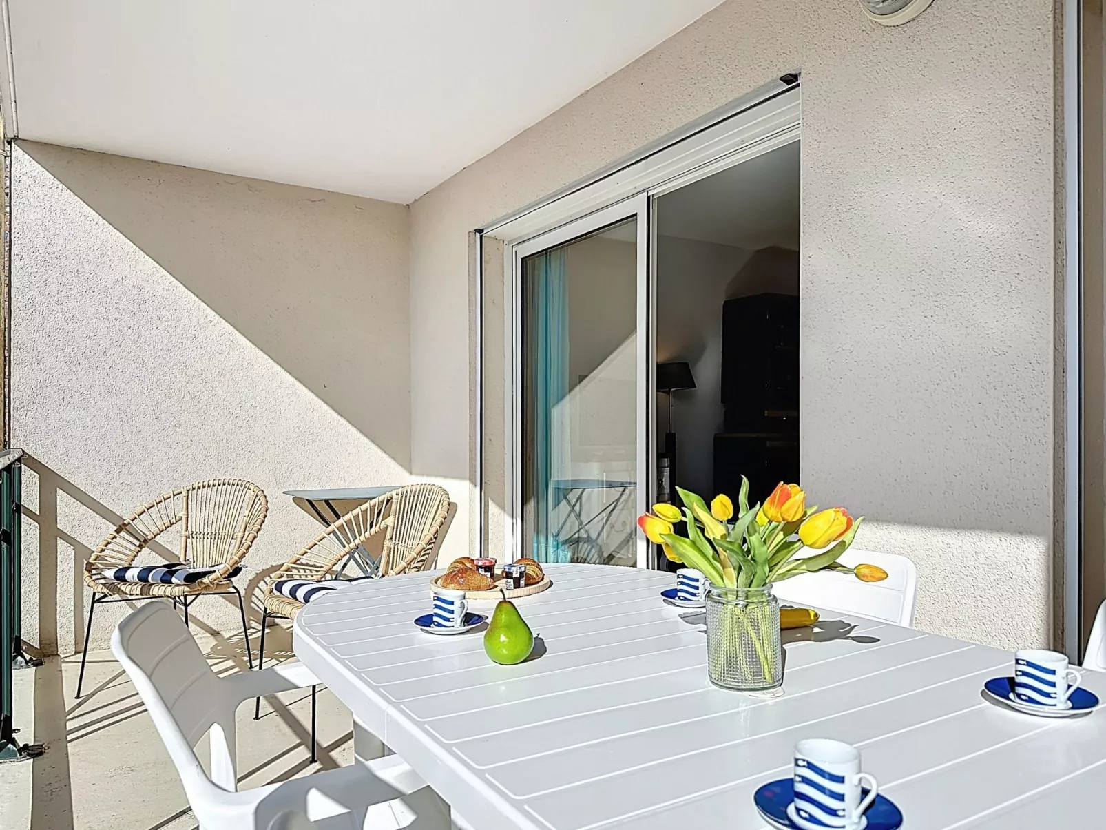 Le Cabestan - Buiten