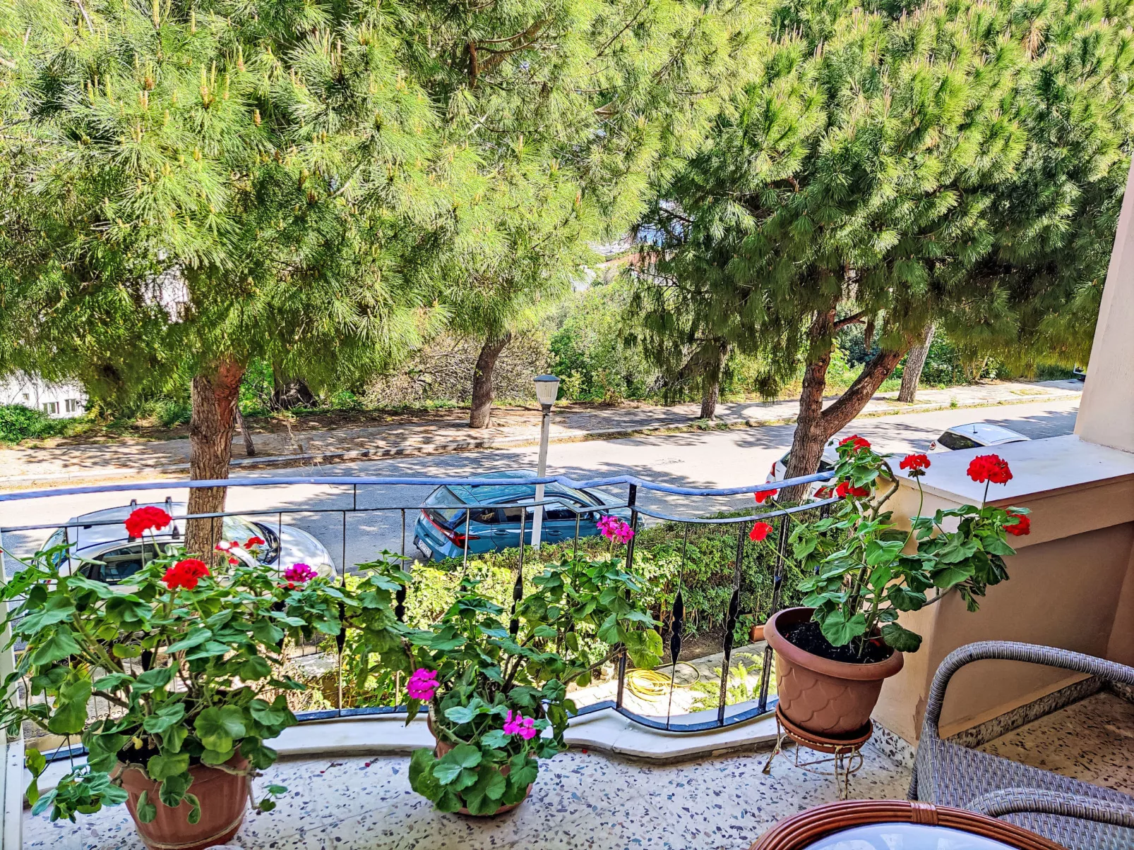 Wohnung mit Meerblick und großer Terrasse - Buiten