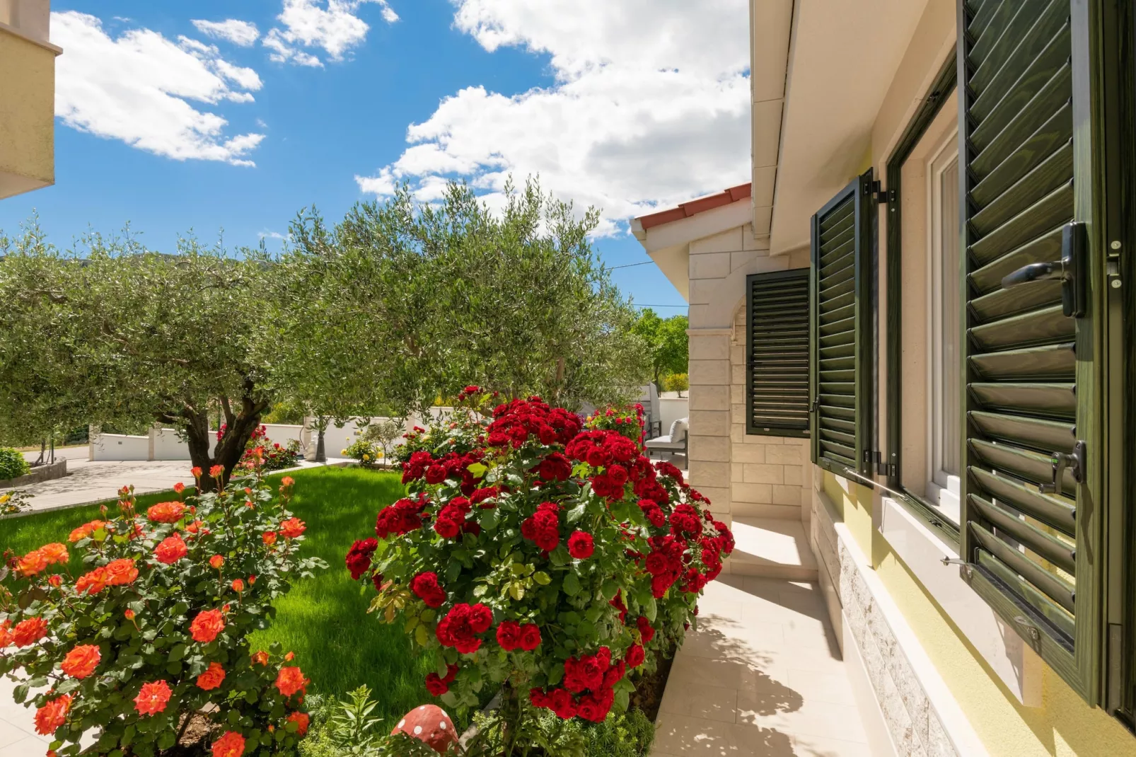 Holiday Home Maslina - Tuinen zomer