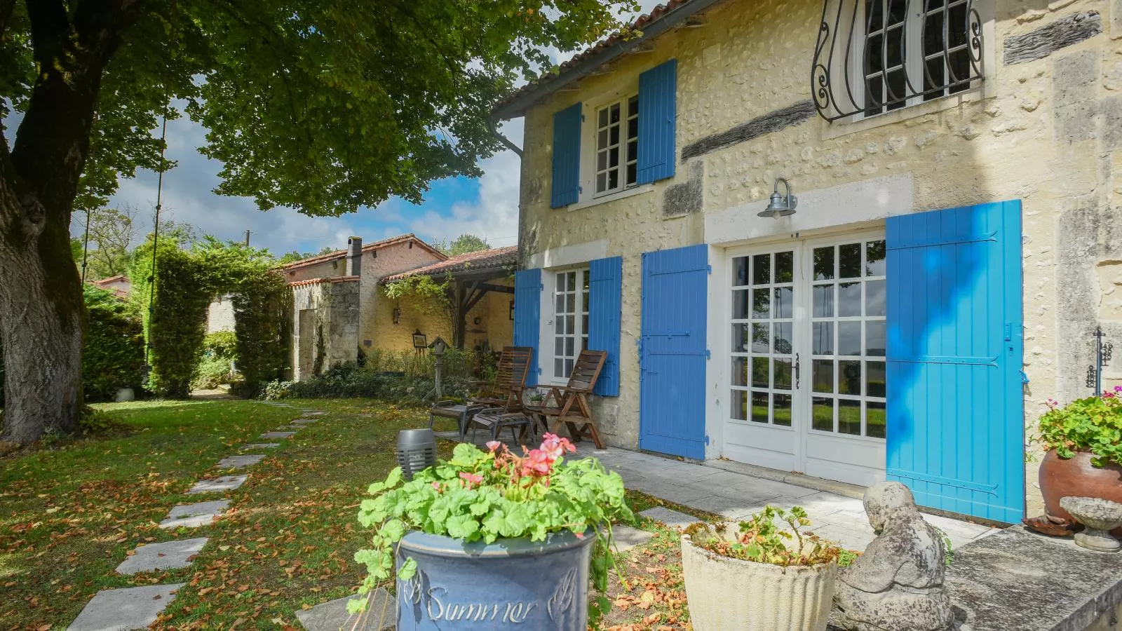 Lusignac Maswari - Tuinen zomer