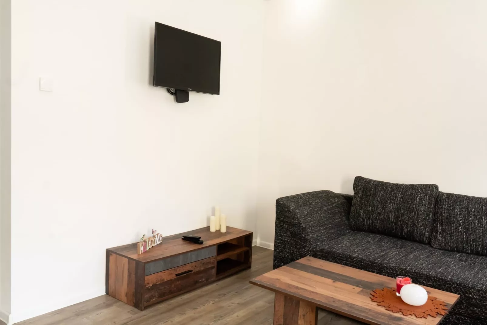 Altes Bootshaus alle Wohnungen - Woonkamer