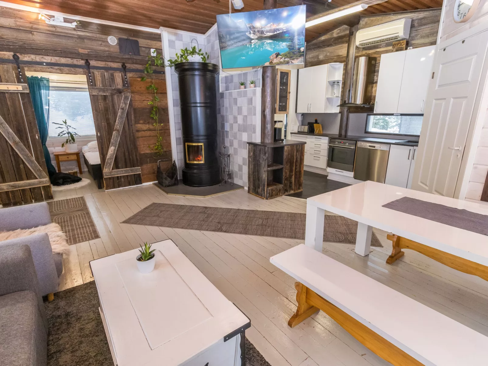 Villa kökköharju - Binnen