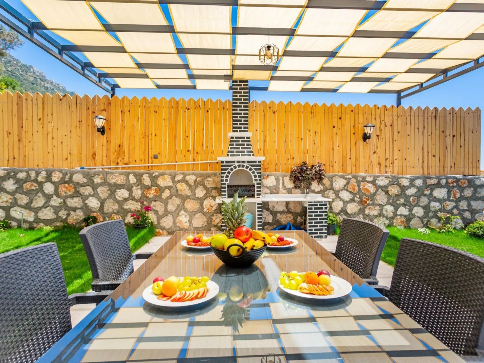 Villa Bajon mit Infinitypool und Meerblick - Buiten