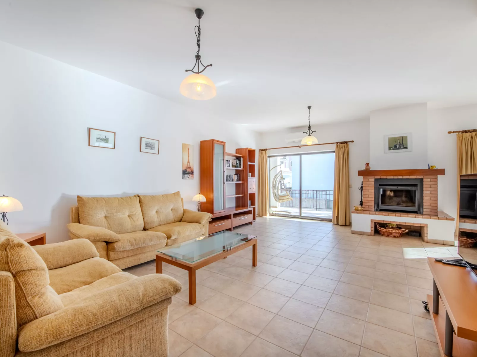 Ninho do Mocho - Binnen