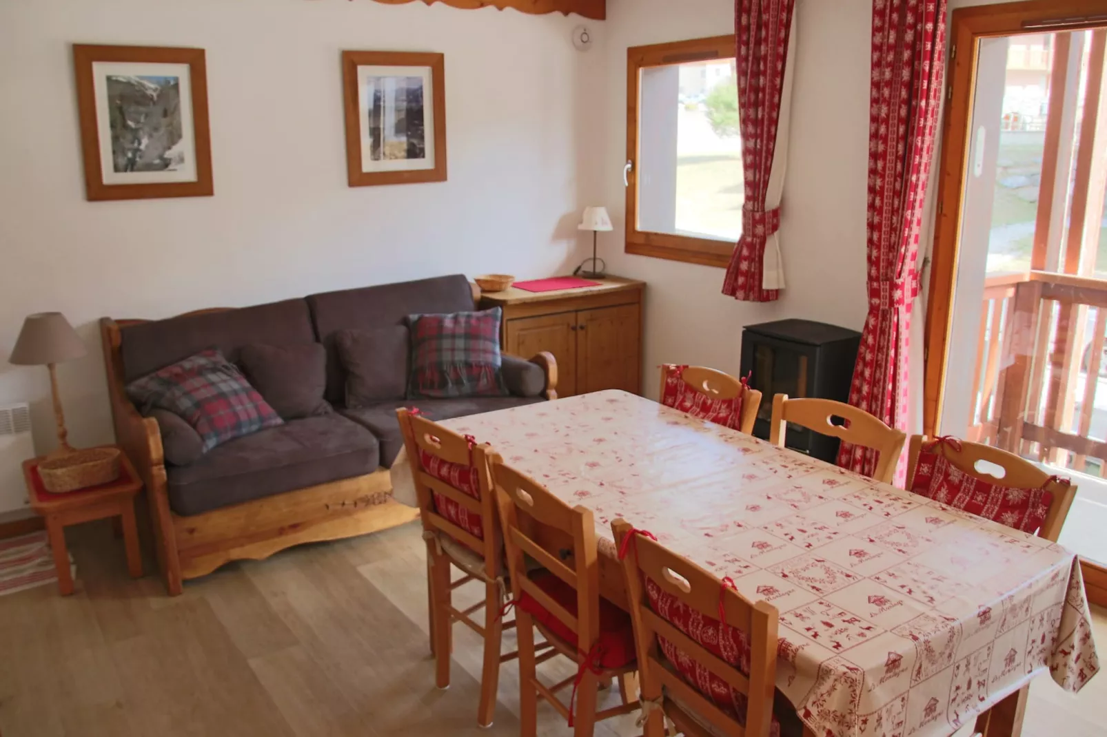 Balcons G 035 - PARC NAT. VANOISE appart. 8 pers. - Woonkamer