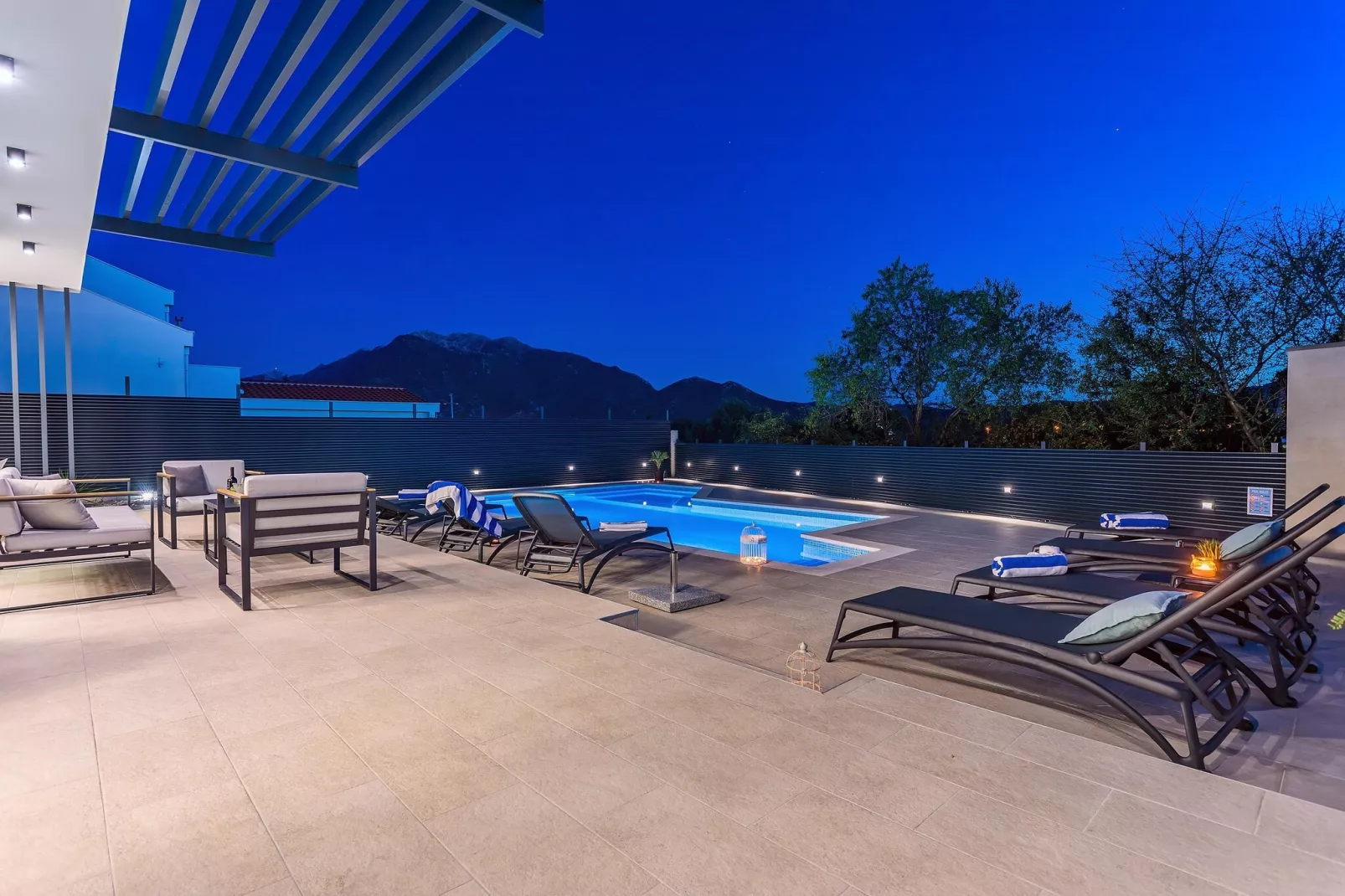 VILLA CASA MIA LUXURY RETREAT WITH SWIMMING POOL - Zwembad