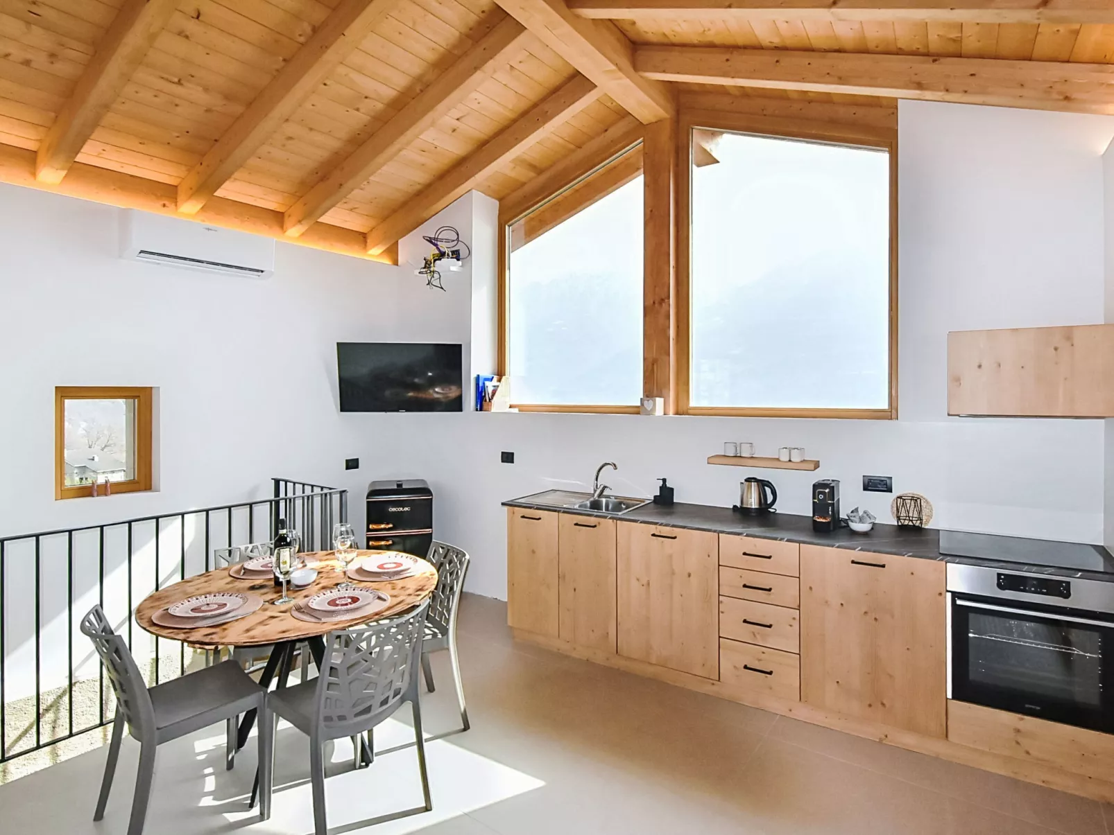 Al Vignale - La Vista - Binnen